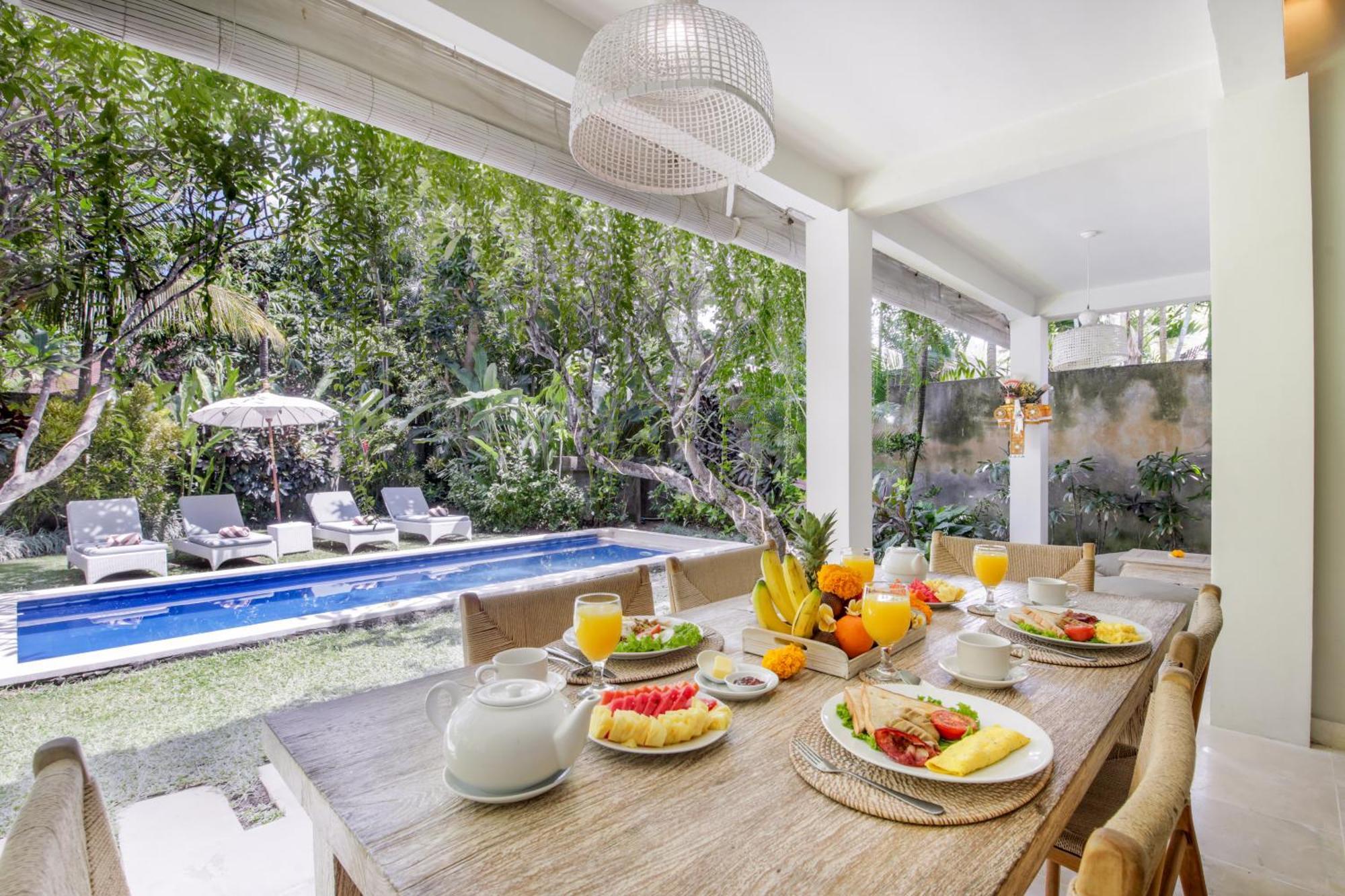 Villa Lodek Deluxe Seminyak Exterior foto